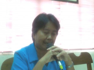 aug-29-foto-payhike__m3fe204db GREATER TAKE HOME PAY for low paid earners, says Zenaida Pancito of the local BIR at the Kapihan sa PIA. From the time the President enacts the exemption law, until the time when the government implements the standardized salary for state workers, more purchasing power is given to workers. (PIA)